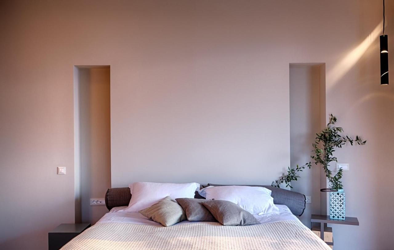 Euphoria Suites Avía Exteriér fotografie