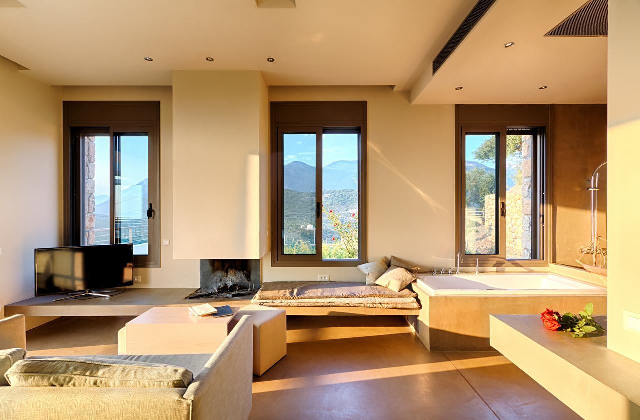 Euphoria Suites Avía Exteriér fotografie